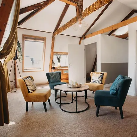 Bed & Breakfast Follow Your Heart In 3*