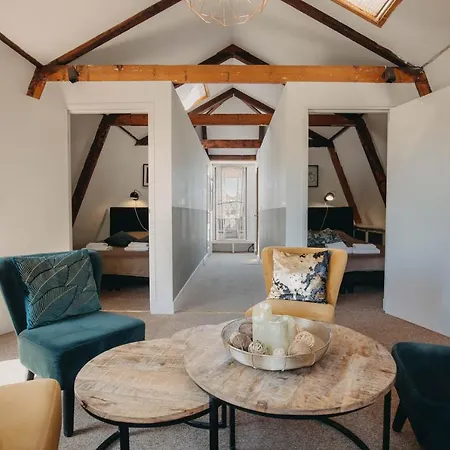 Follow Your Heart In 3* Amsterdam