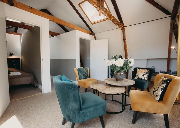 Follow Your Heart In 3*